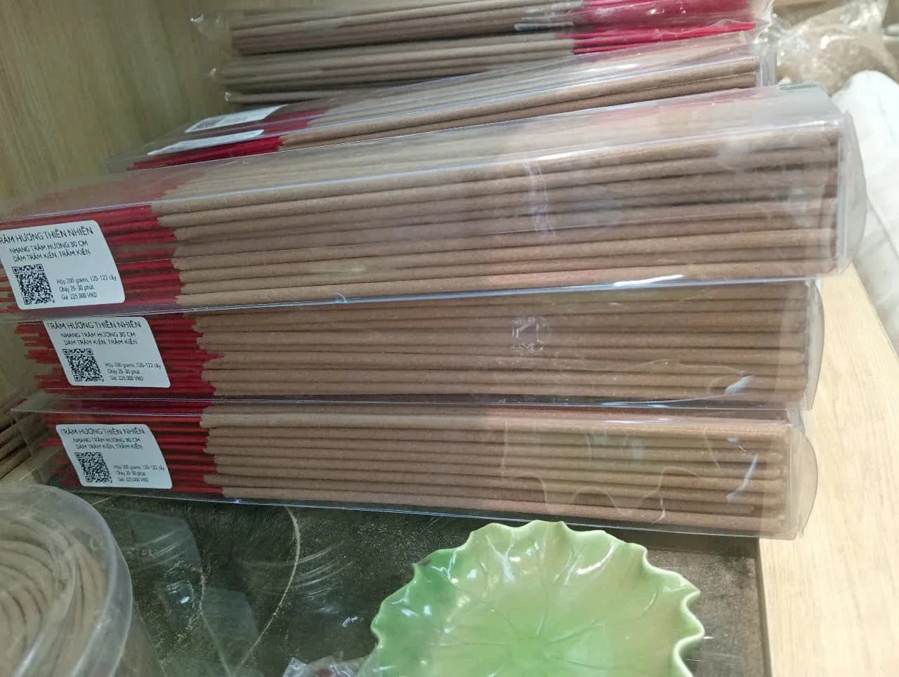 [Hộp 200 grams] Nhang/ hương Trầm hương thành phần tự nhiên thơm nhiều giá sỉ cao 30-40 cm