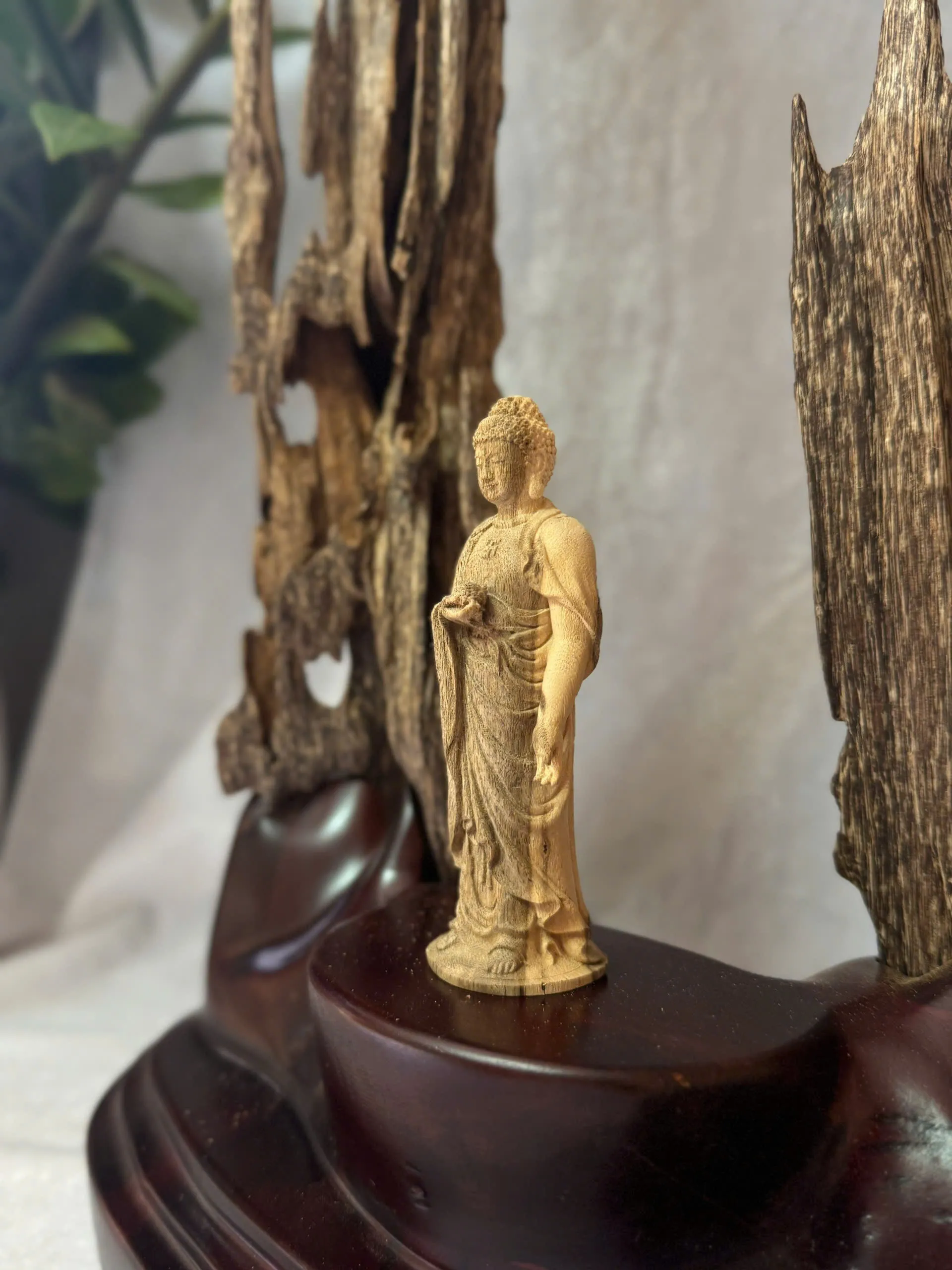 KHỐI TRẦM CẢNH "TỊNH TÂM SƠN" - MOC TRAM AGARWOOD - NHA TRANG 